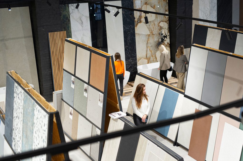 Marazzi flīzes interio salonā